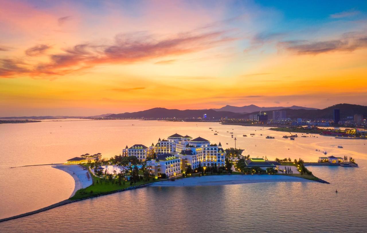 Vinpearl Resort & Spa Ха Лонг Екстериор снимка