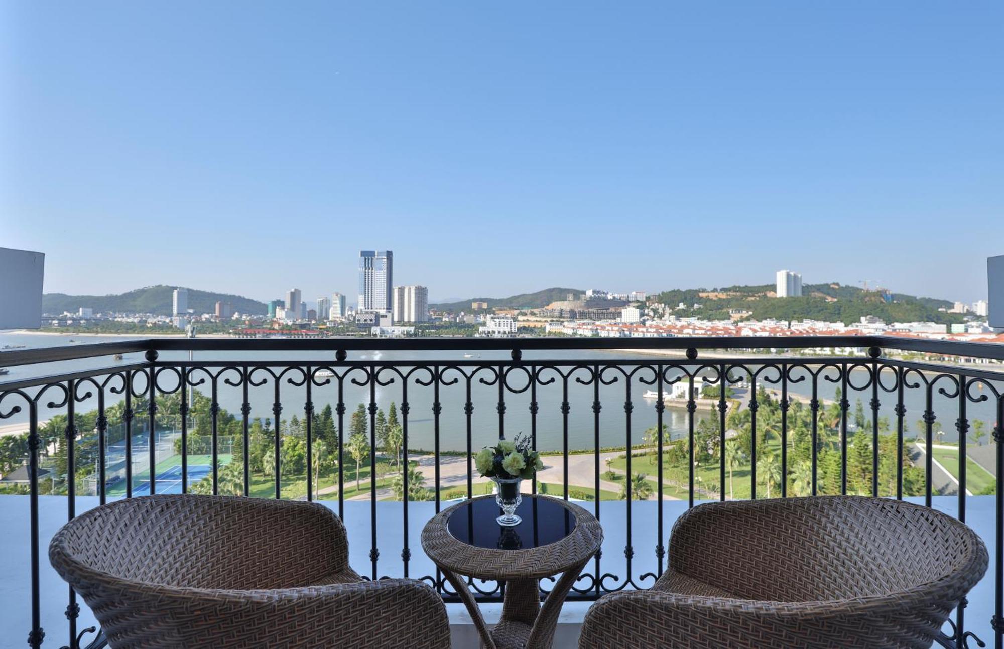 Vinpearl Resort & Spa Ха Лонг Екстериор снимка